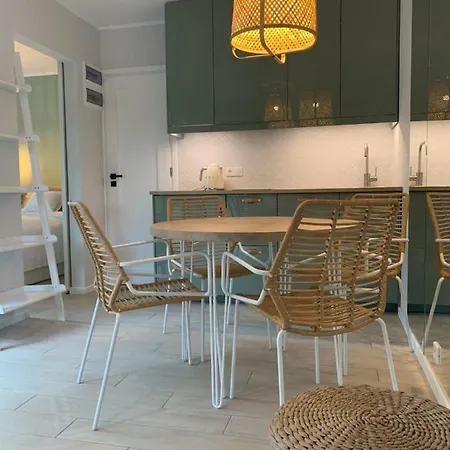 Apartment 36