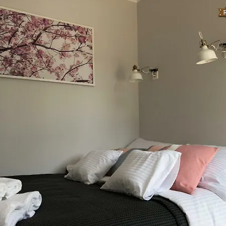 Apartment 36